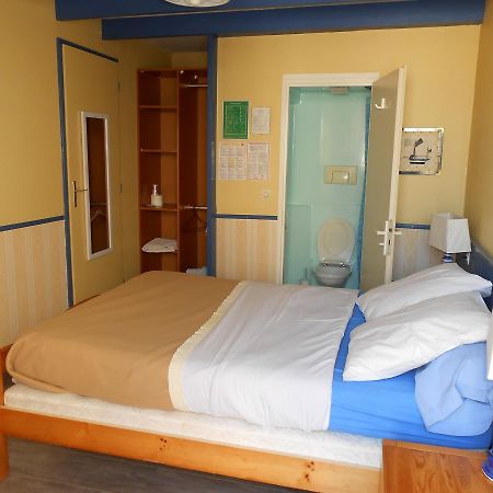 Hotel Le Cargo Rochefort  Exterior foto